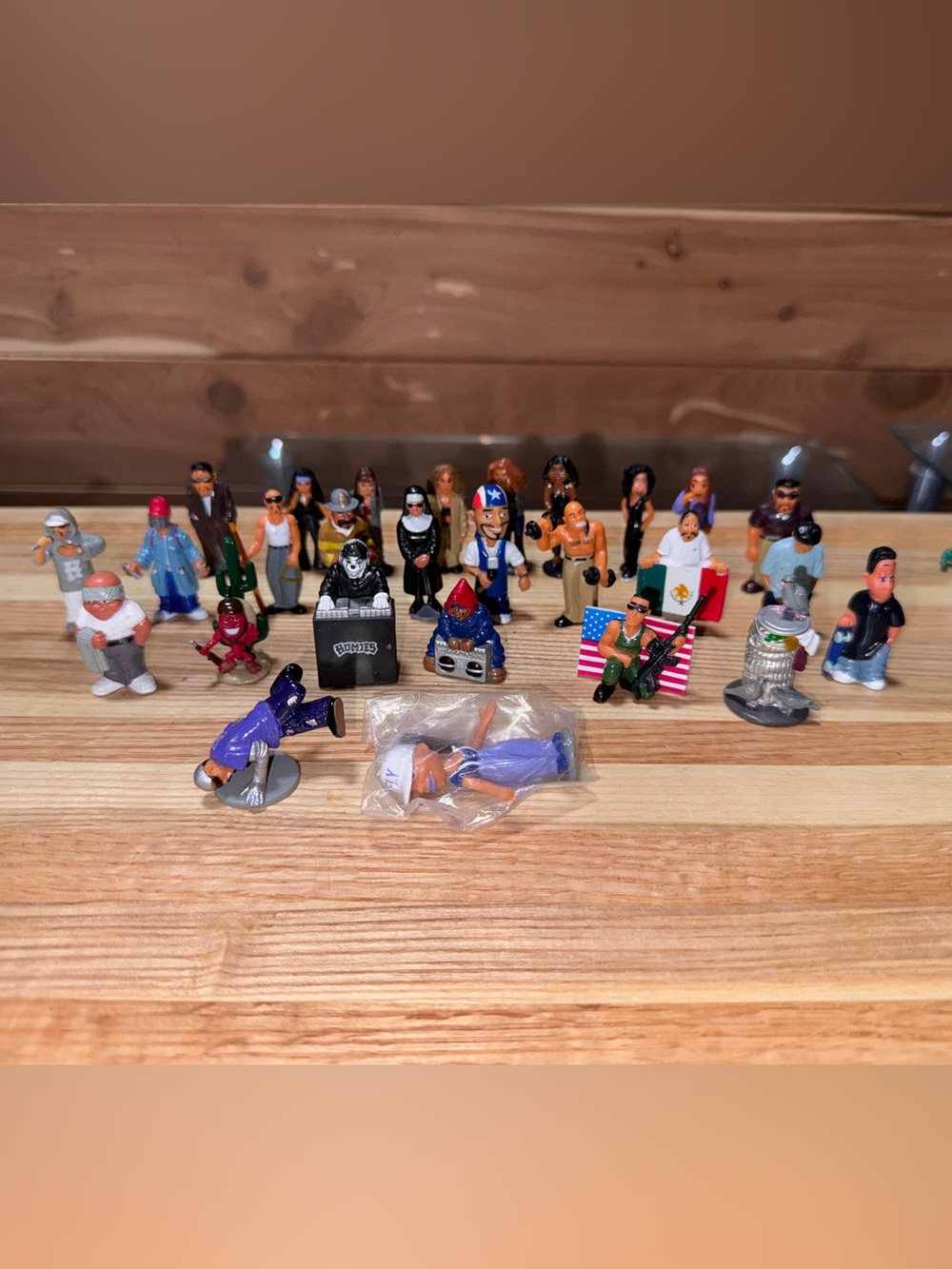 (28) Original Homies Vintage Rare Clown Figures Bobbleheads (1 sealed) Lot No